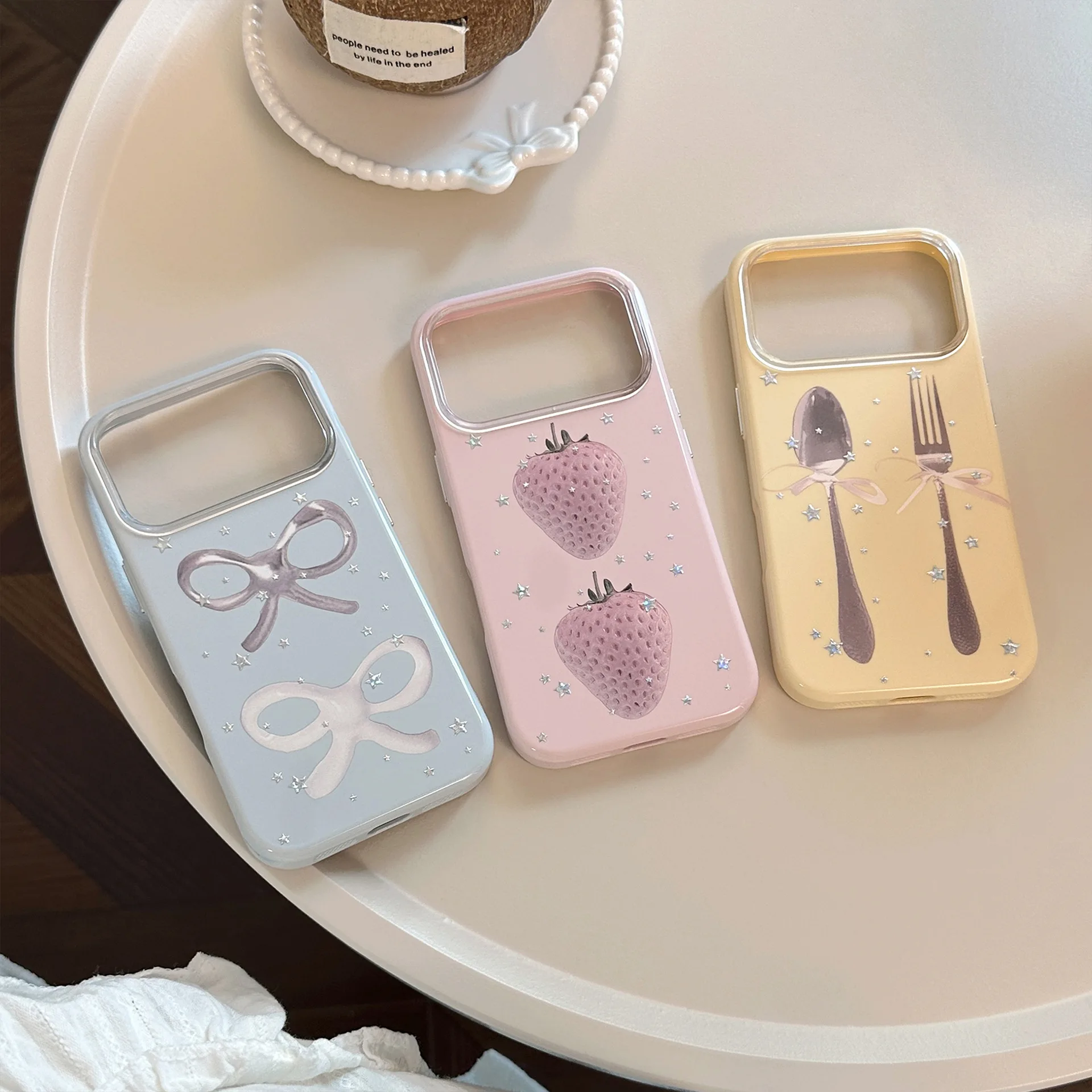 Apple Iphone 15 - Casing Telepon dengan Ilustrasi Bintang Perak