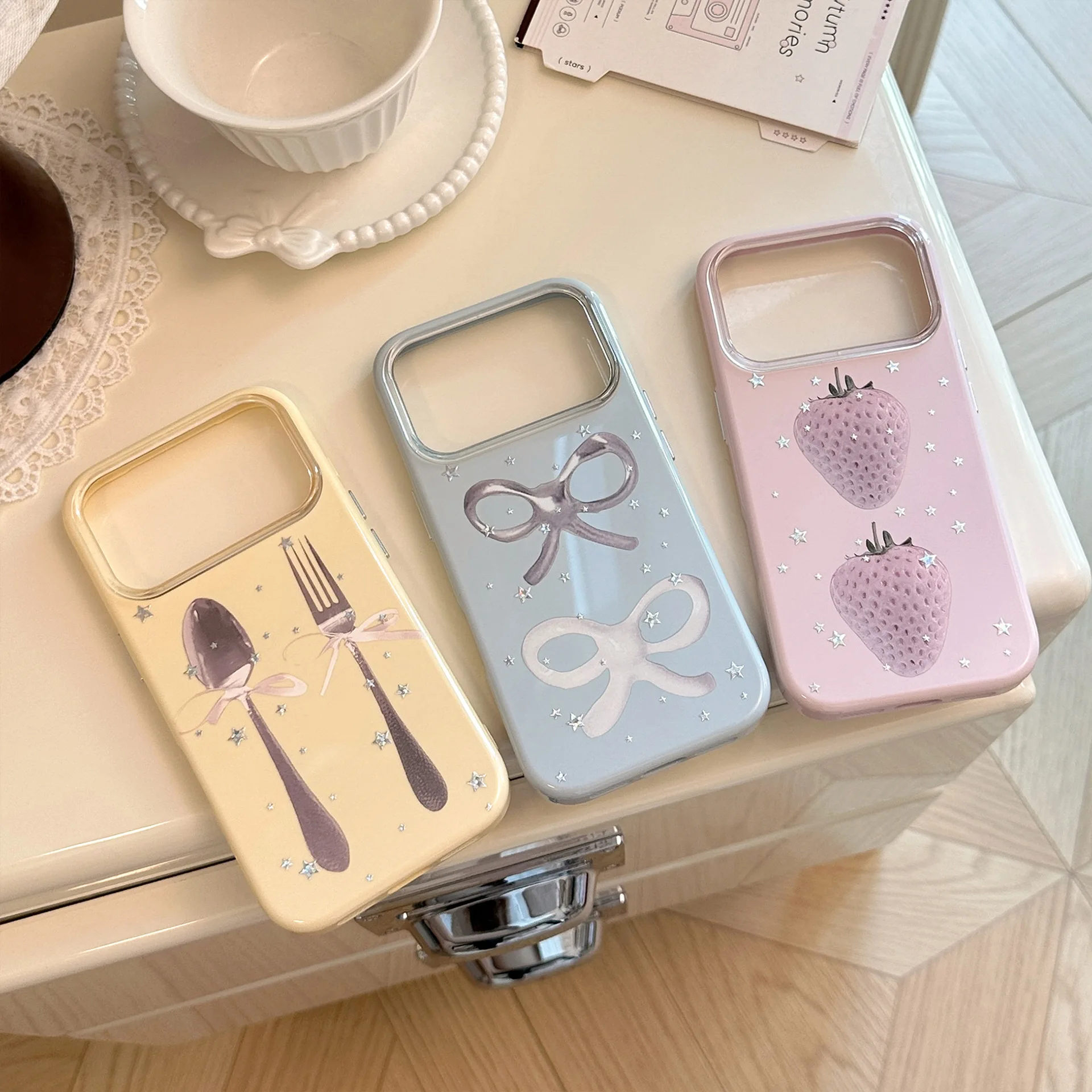 Casing Telepon dengan Ilustras - Apple Iphone 15 ulasan dan harga